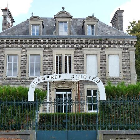 Le Betrot Bed & Breakfast Estissac Bagian luar foto