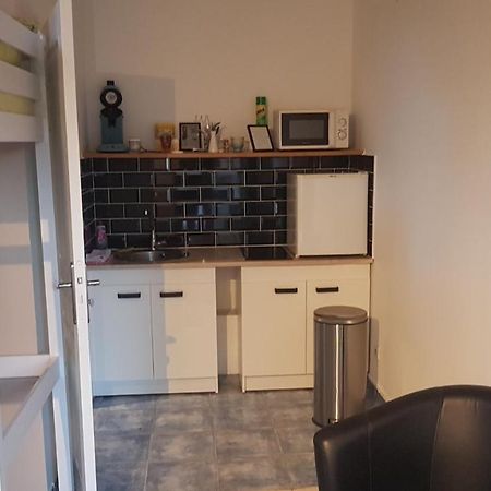 Le Betrot Bed & Breakfast Estissac Bagian luar foto