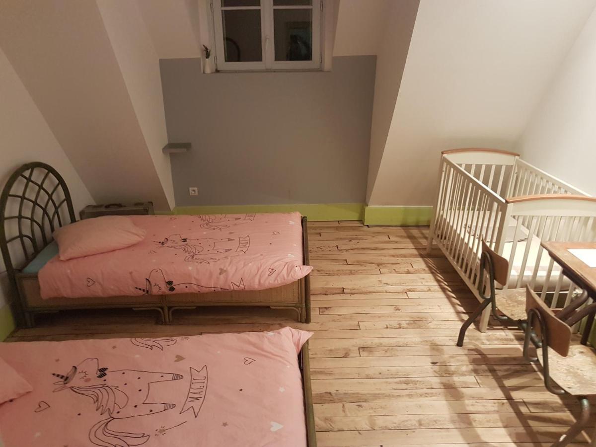 Le Betrot Bed & Breakfast Estissac Bagian luar foto