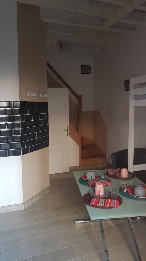 Le Betrot Bed & Breakfast Estissac Bagian luar foto