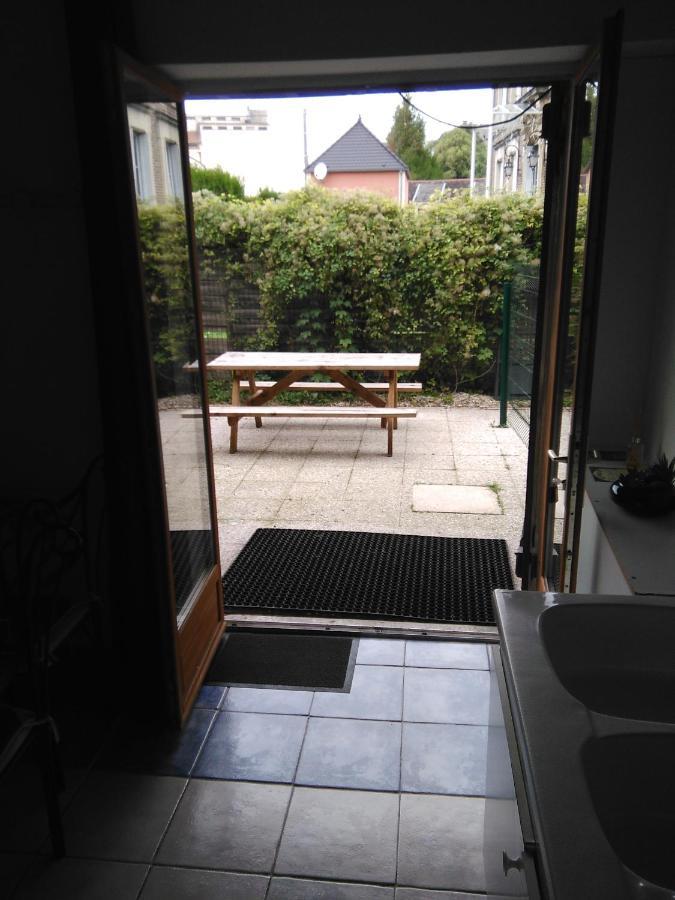 Le Betrot Bed & Breakfast Estissac Bagian luar foto